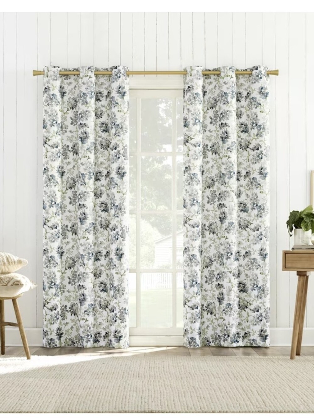 Sun Zero Room Darkening Grommet Curtains 2 Panels Gray Blue Floral
